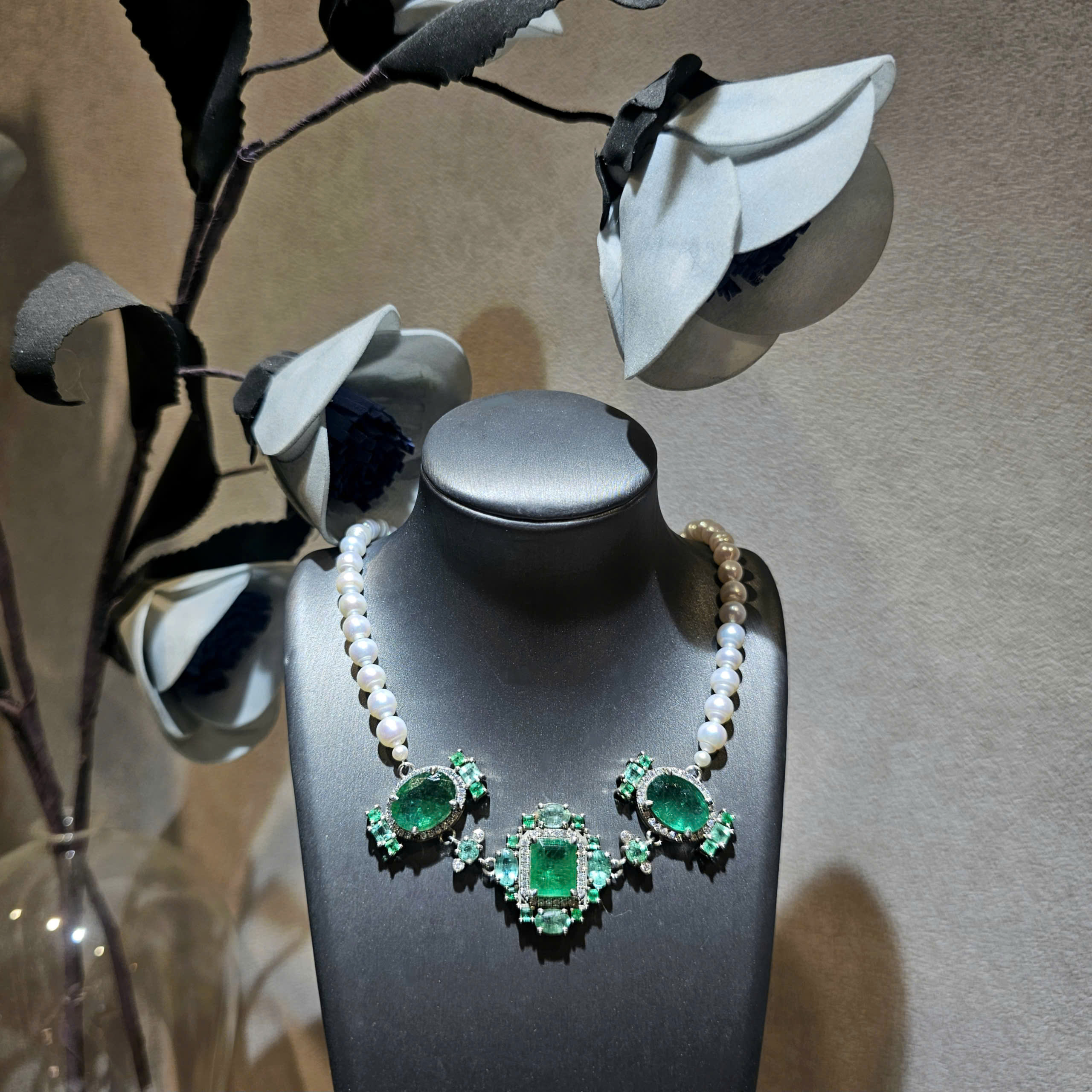 Choker ngọc trai nước ngọt với Emerald và bạc - Hình ảnh 4
